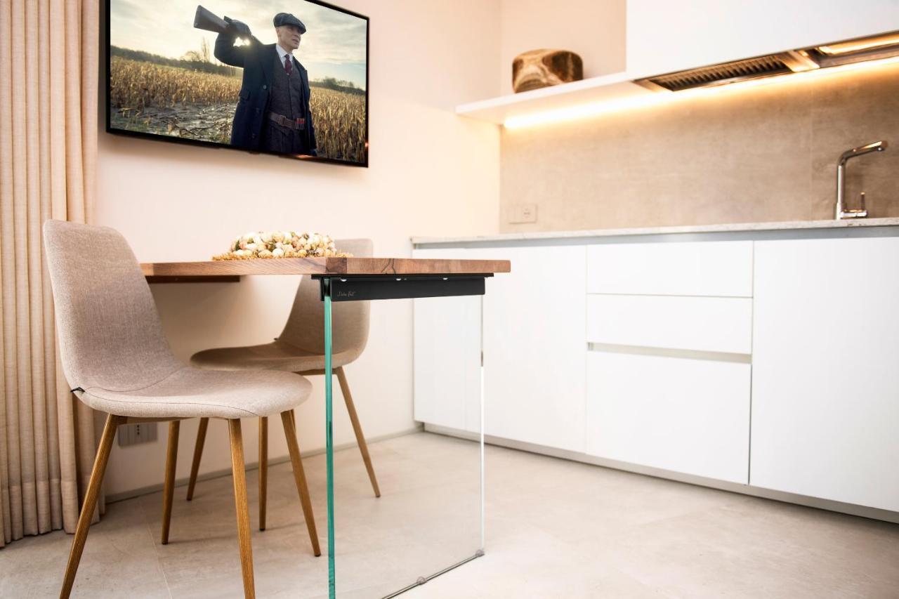 מרינה די קמפו Vistamare Suite & Room מראה חיצוני תמונה