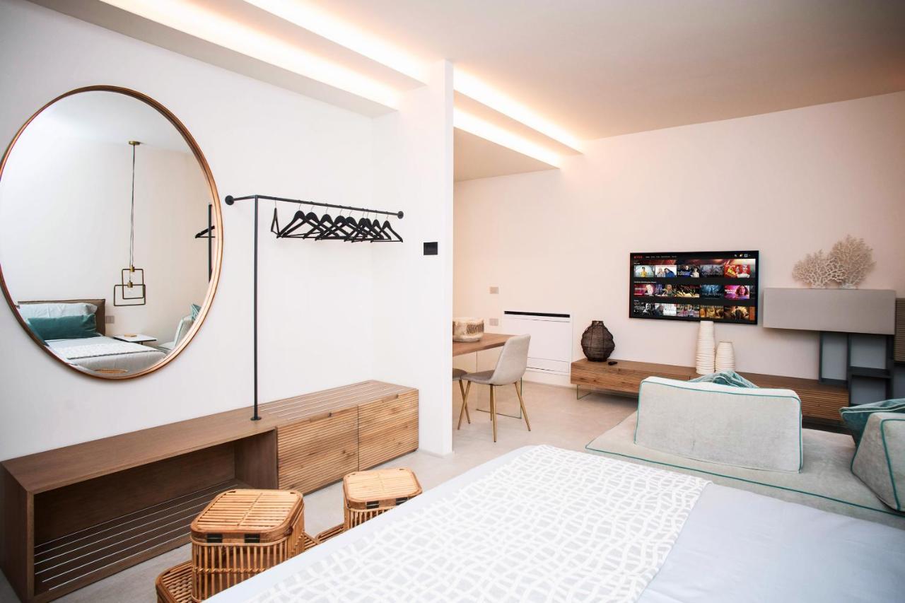מרינה די קמפו Vistamare Suite & Room מראה חיצוני תמונה
